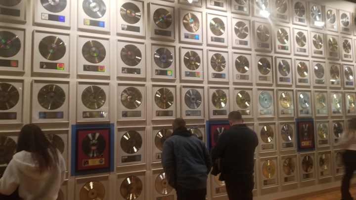 Seeing Stars at the Country Music Hall of Fame {Tennessee}